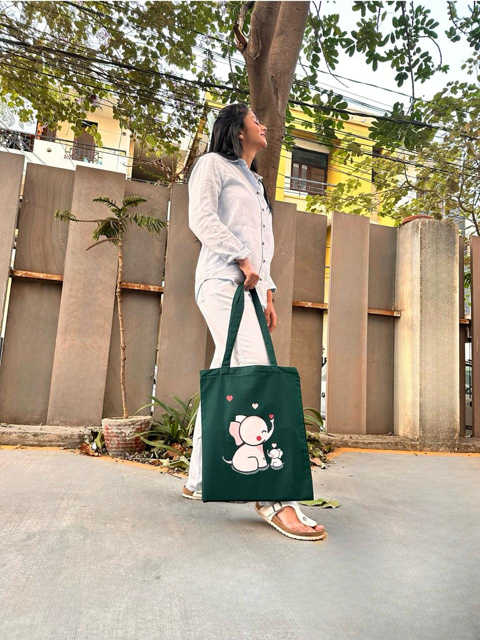 Vertical Dark Green: Elephant Tote bag| Twill Cotton