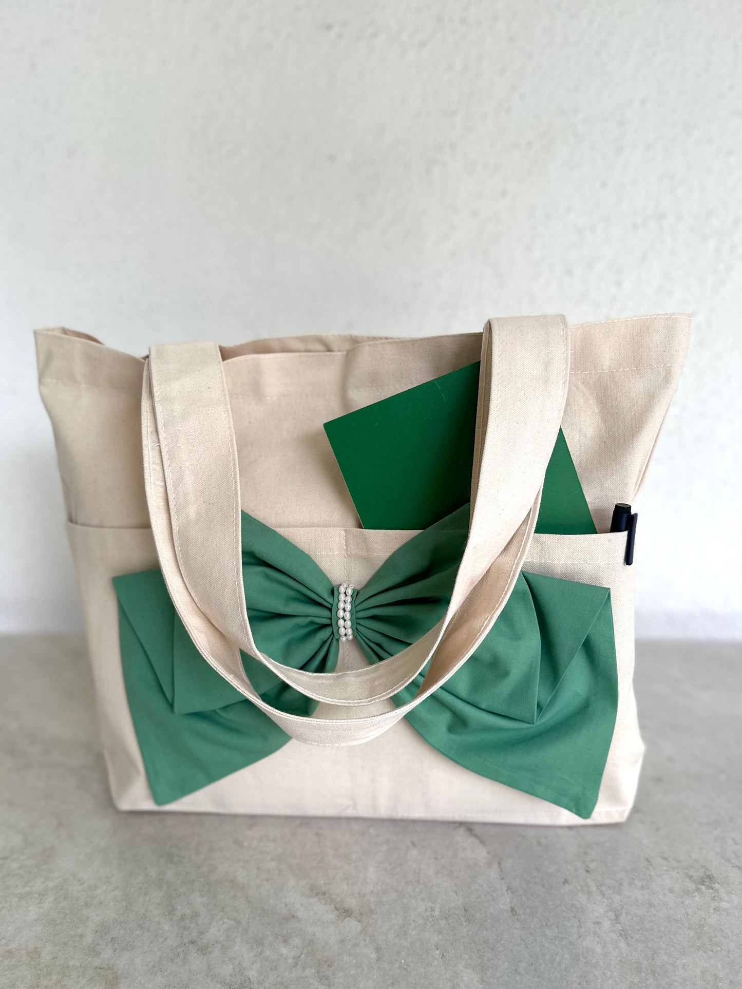 Canvas | The darling Bow green | Horizontal tote bag