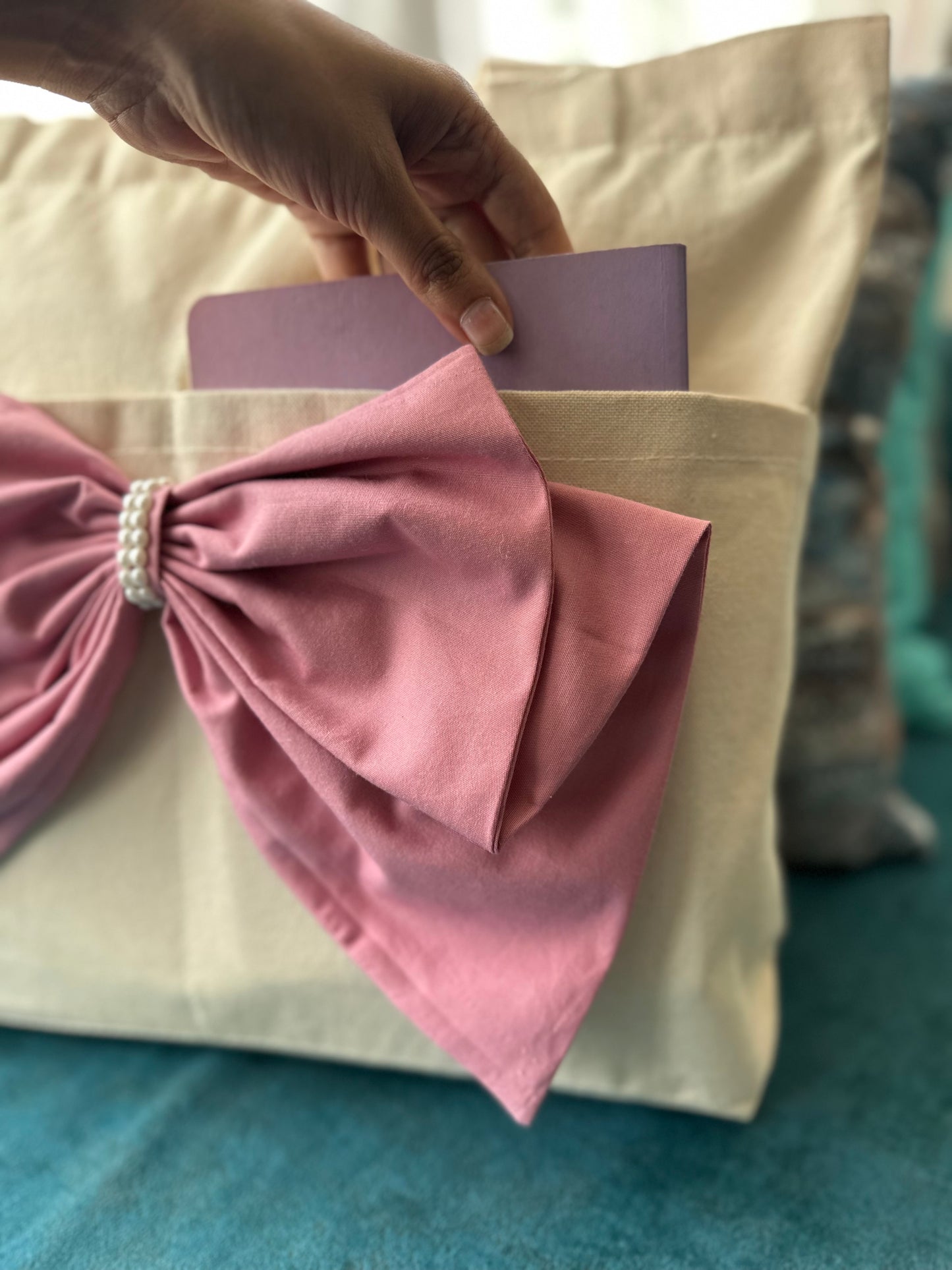 Canvas| The darling Bow Pink | Horizontal tote bag