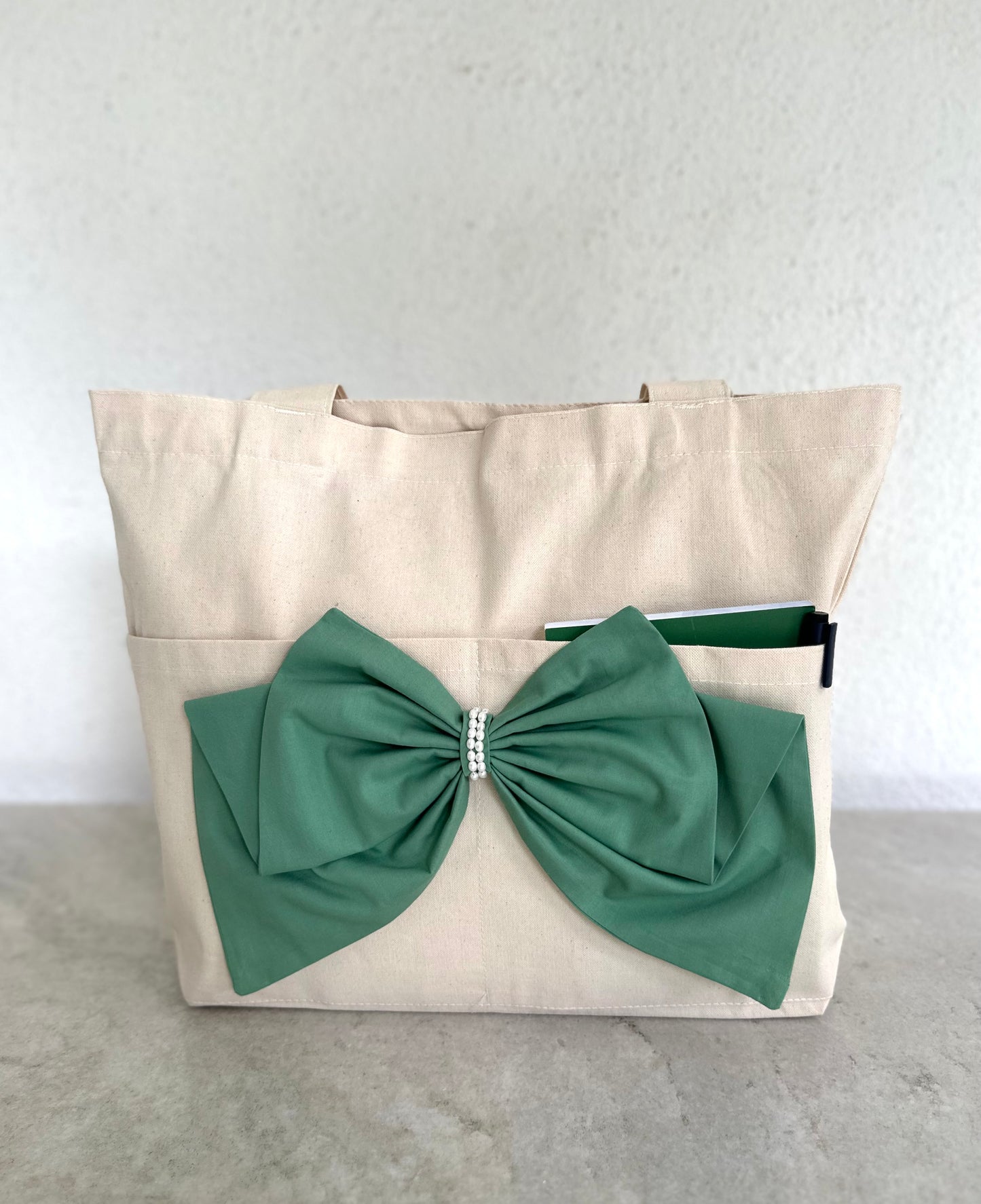 Canvas | The darling Bow green | Horizontal tote bag